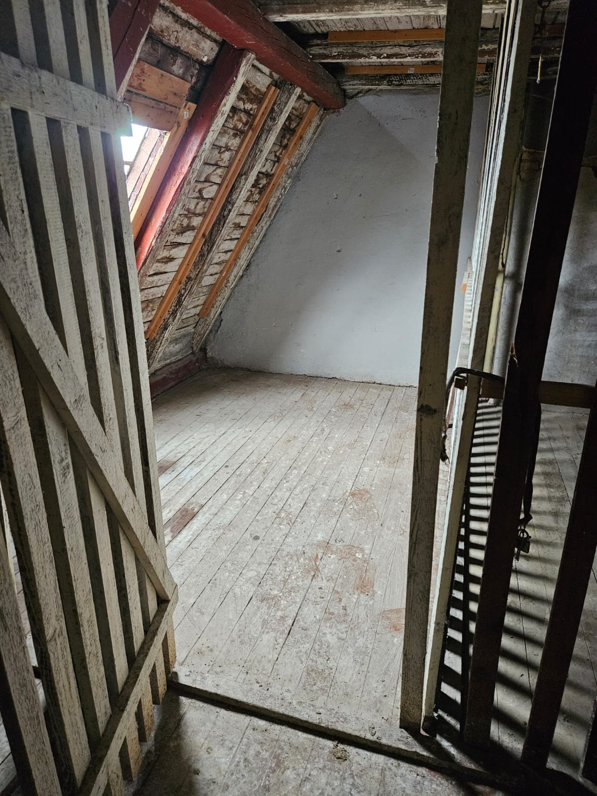 Dachboden nach der Reinigung – nachher
